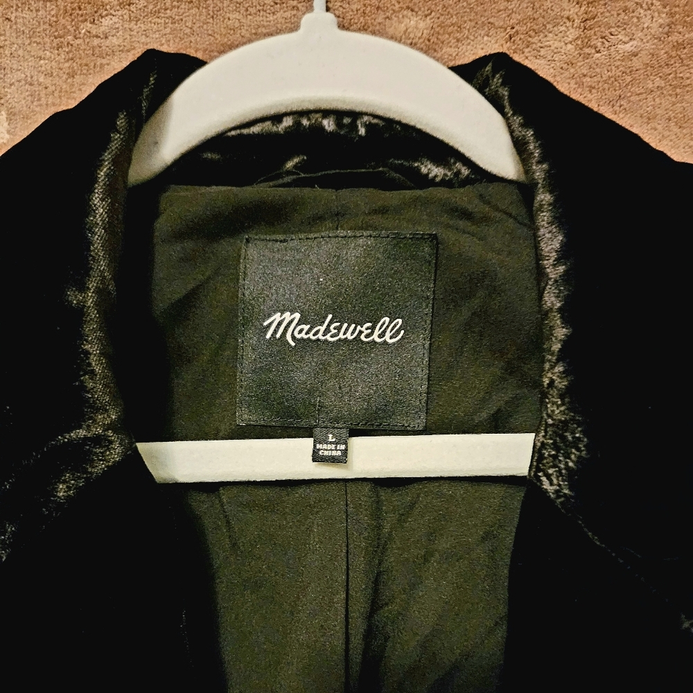 Velvet Dorset Blazer - Picture 2 of 4